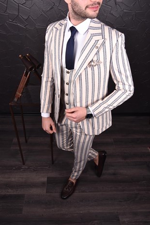 Ekru Renk,Koyu Lacivert Çizgili Yelekli Takım Elbise | Agustini