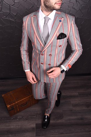 Gri Bordo Çizgili Kruvaze Takım Elbise Sivri Yaka | Agustini