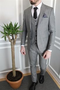 Gri Yelekli Takım Elbise Sivri Yaka Slim Fit | Agustini