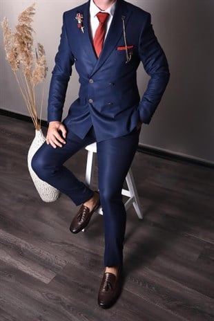 Lacivert Kruvaze Takım Elbise Sivri Yaka | Agustini