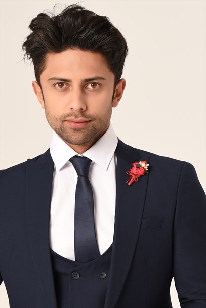 Lacivert Yelekli Sivri Yaka Yeni Nesil Takım Elbise Slim Fit | Agustini