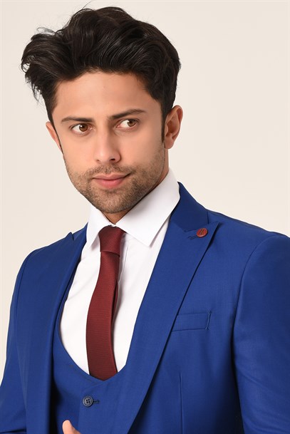 Saks Mavi Yelekli Sivri Yaka Yeni Nesil Takım Elbise Slim Fit | Agustini