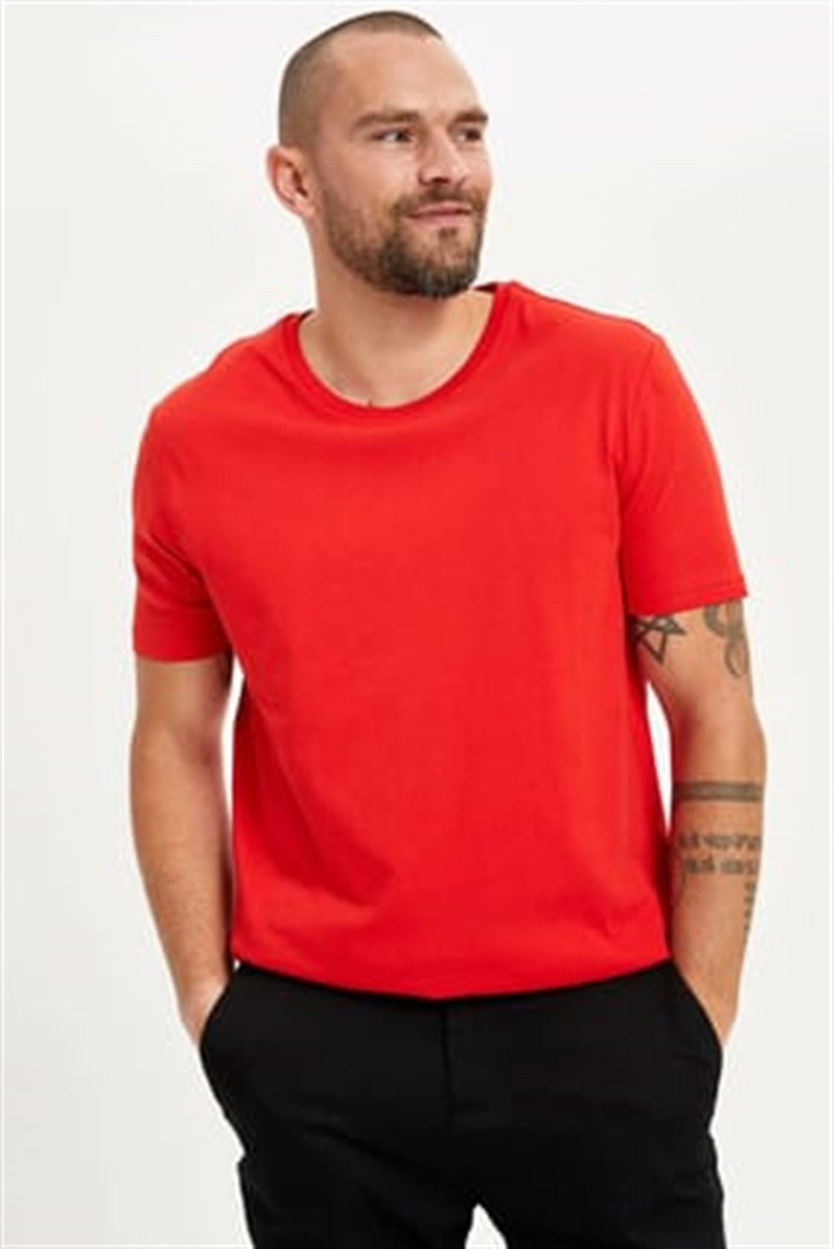 Erkek Kırmızı Bisiklet Yaka  Fit T-shirt  | AgustiniT-SHİRTAGUSTİNİTsh2001AGUSTİNİErkek Kırmızı Bisiklet Yaka  Fit T-shirt  | Agustini
