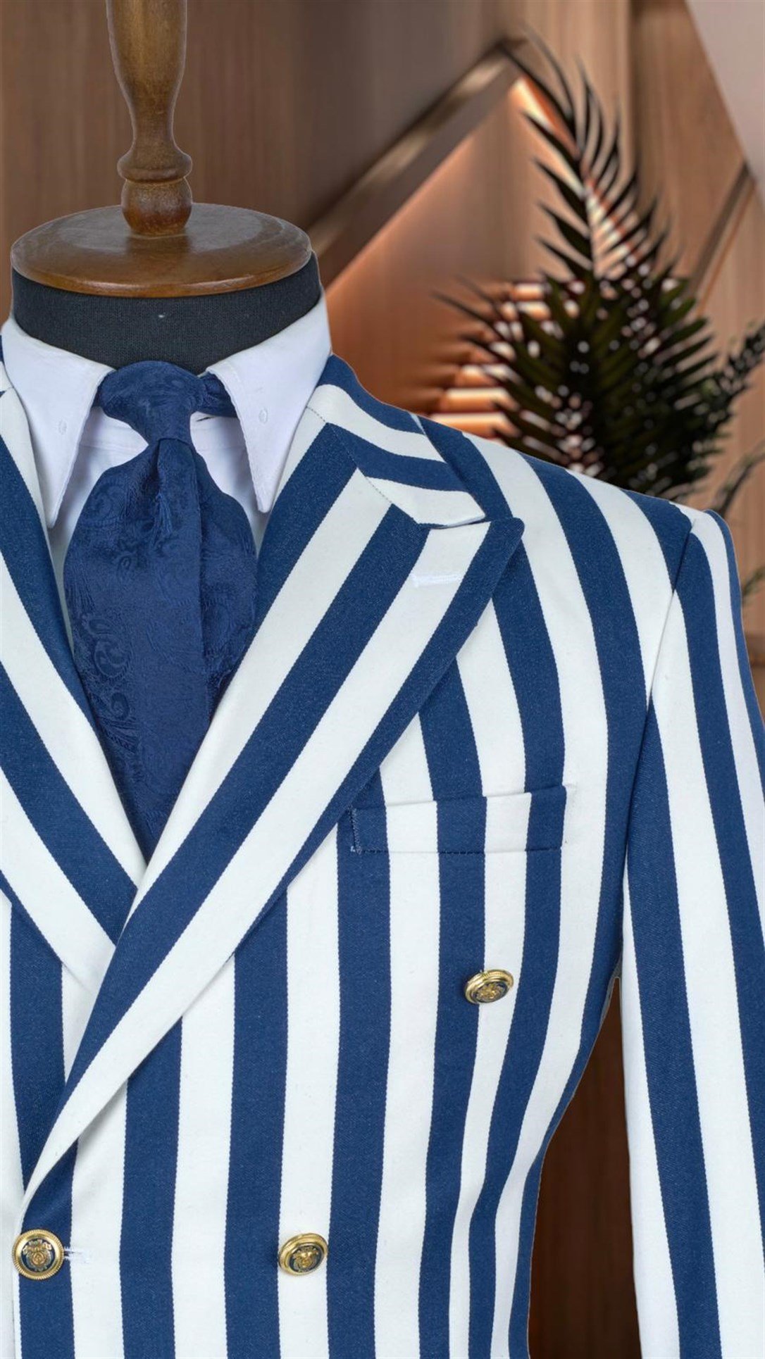Mavi Beyaz Çizgili İtalyan Stil Kruvaze Ceket Geniş Sivri Yaka Slim Fit |  Agustini