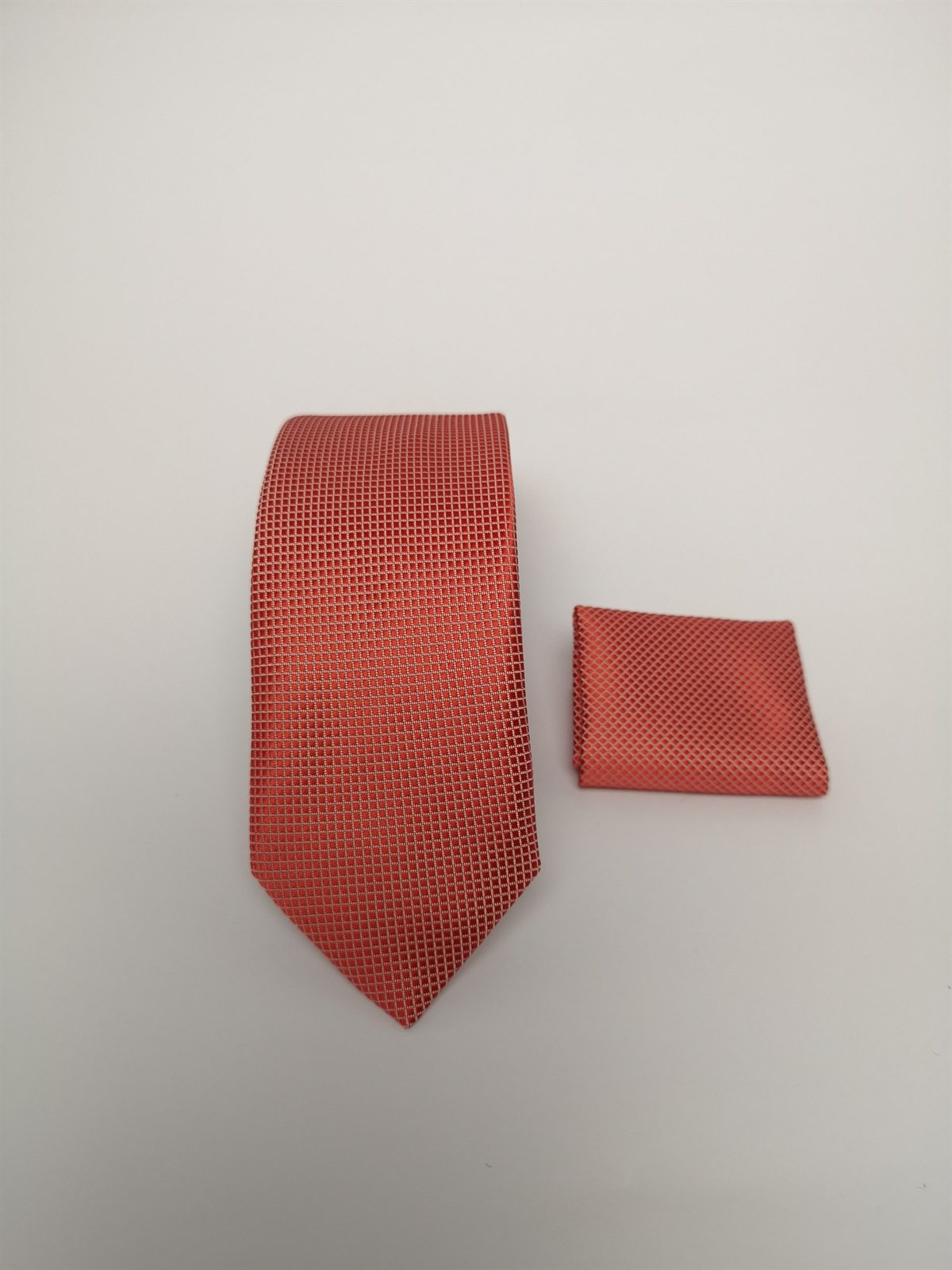 PEMBE ARMÜRLÜ KRAVAT MENDİL SET - AGUSİTNİKategorisizAGUSTİNİXML