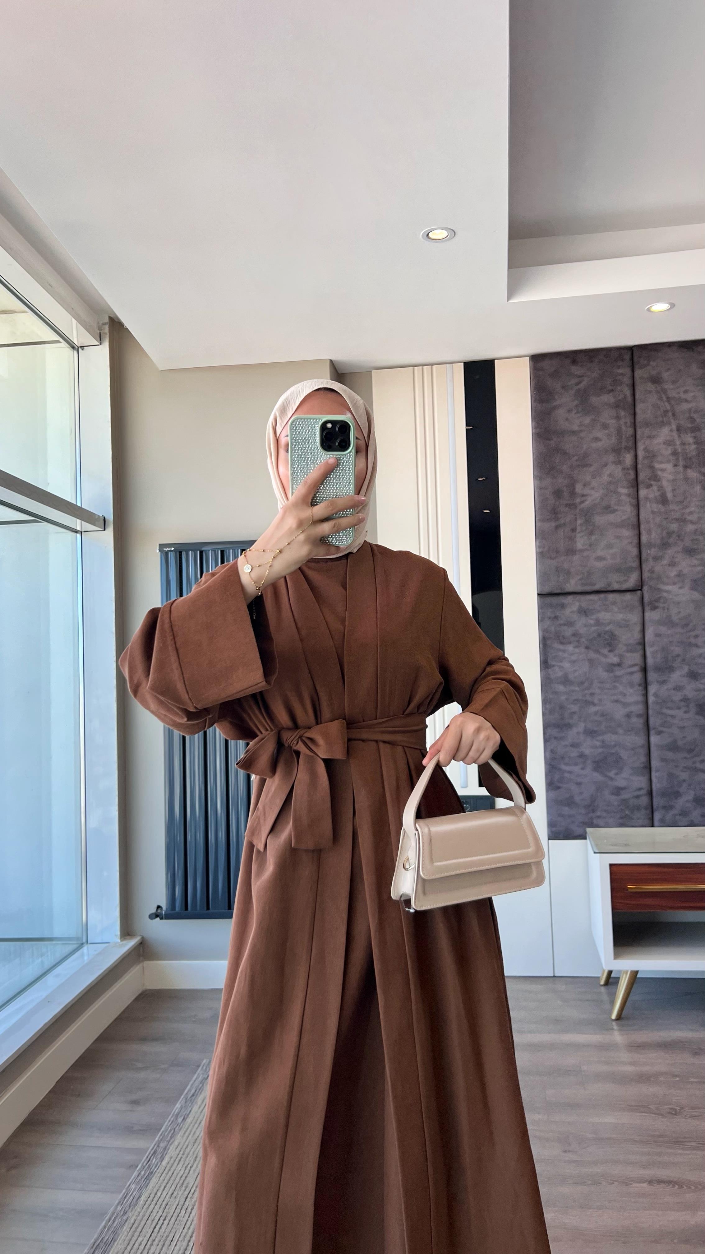 İçi Sıfır Kol İkili Abaya Takım Tarçın