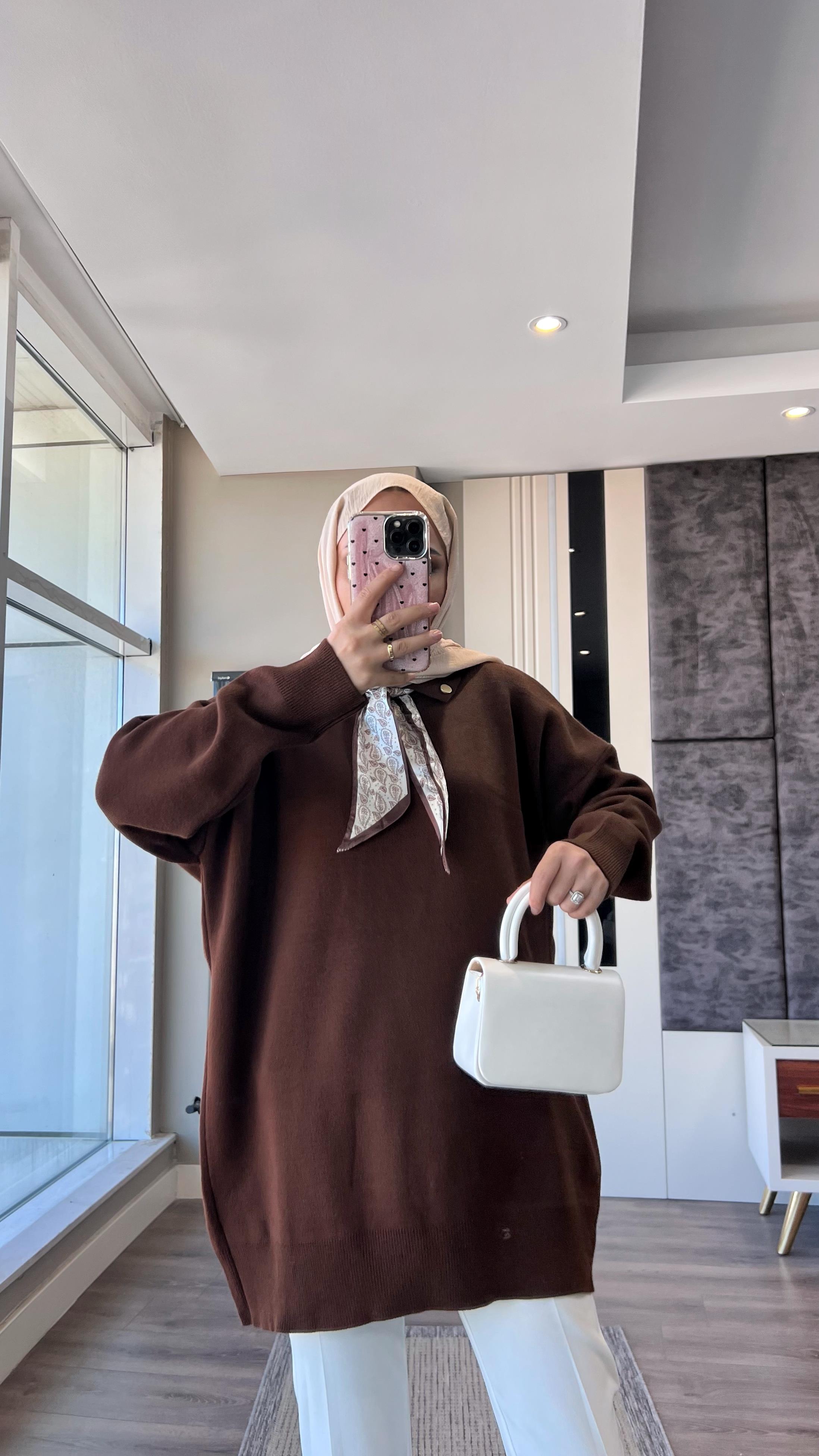 Fular Detaylı Tunik Kahverengi