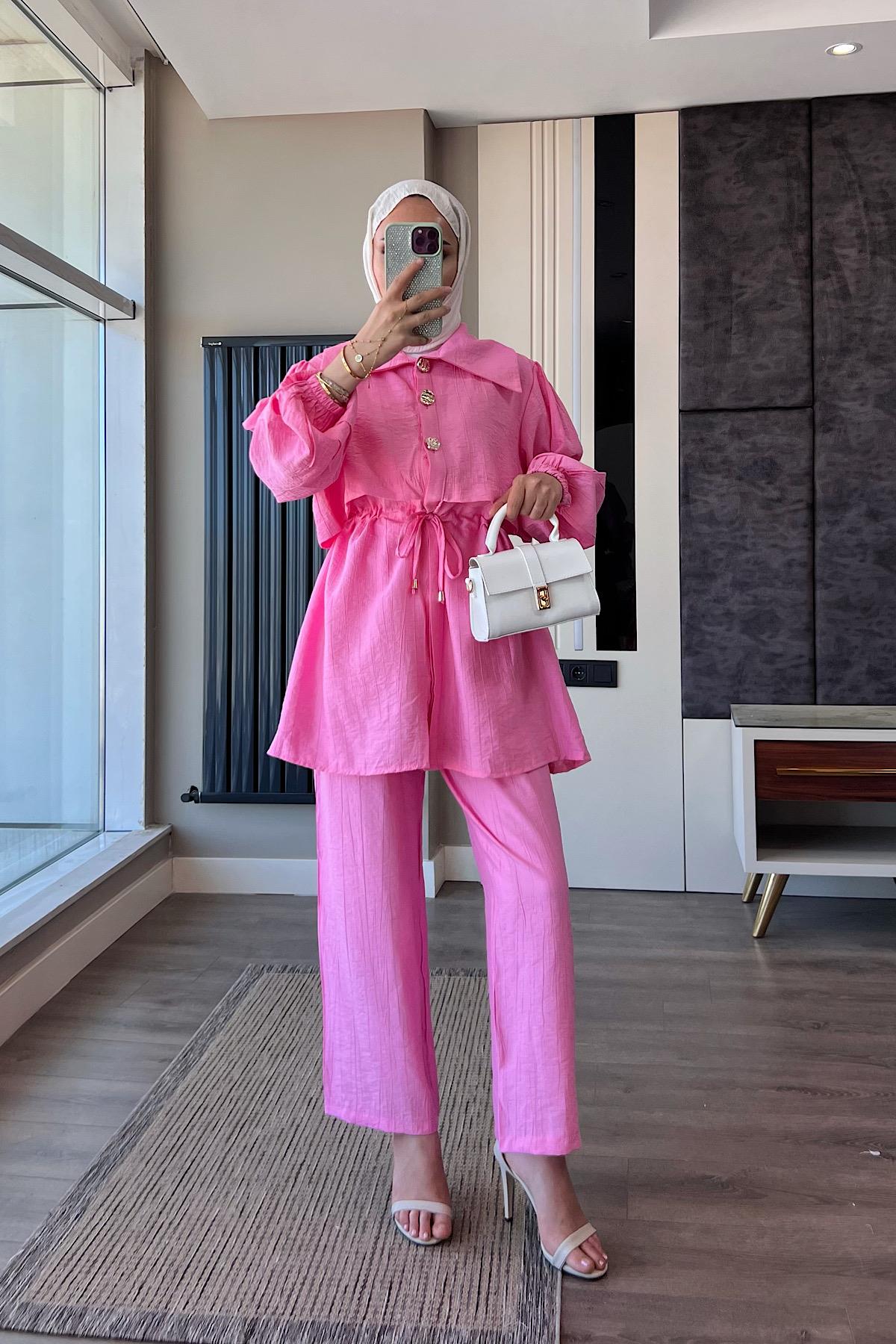 Belden Bağlamalı Gold Düğmeli Takım Pembe