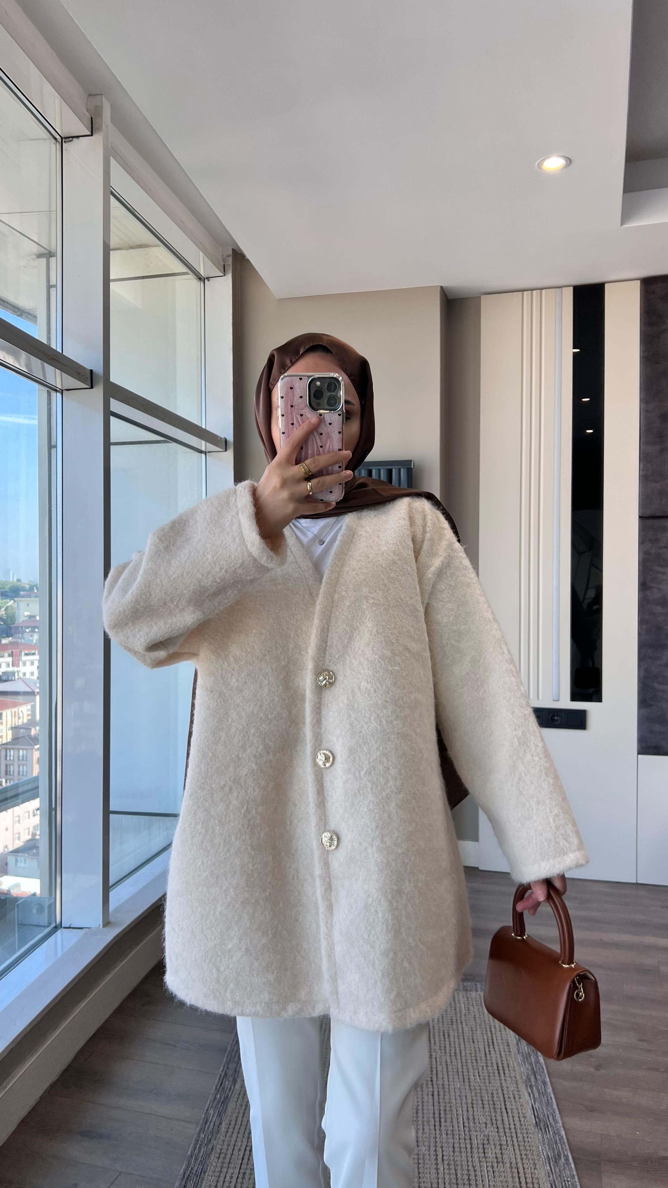 Kruvaze Yaka Buklet Hırka Krem