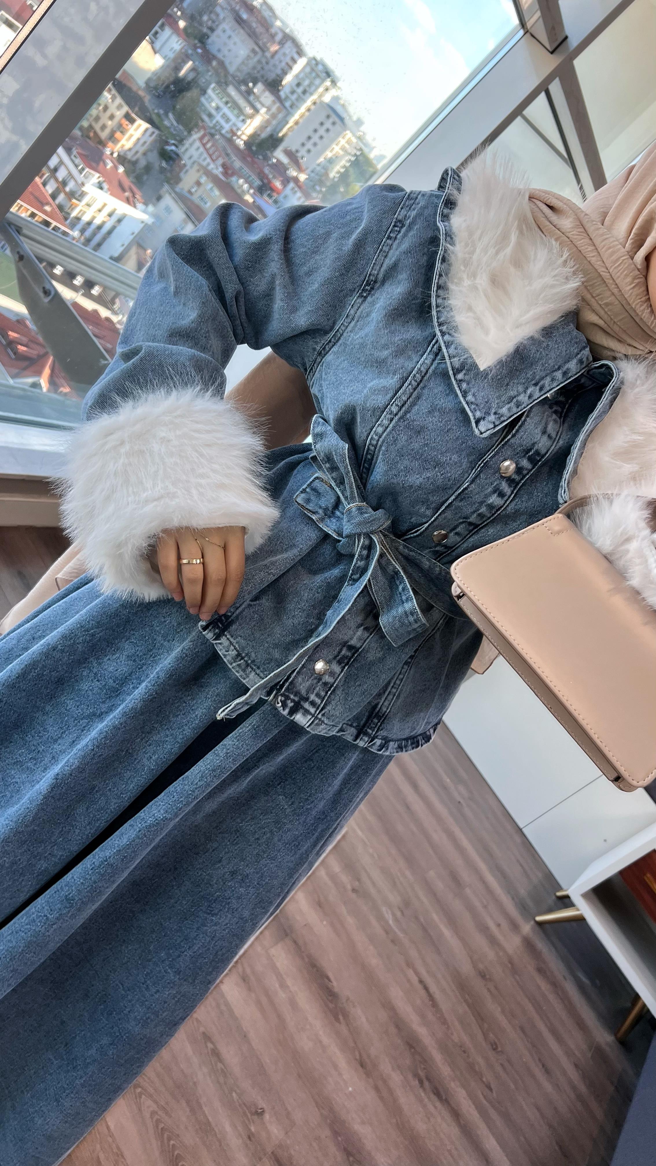 Manşet Kürk Detay Denim Takım