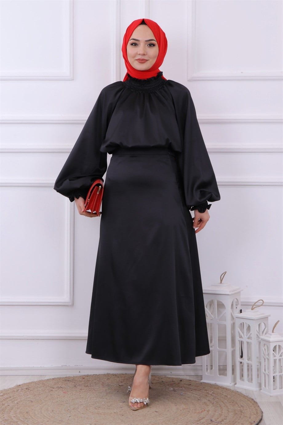 Asimetrik Kesim Saten Tunik Siyah
