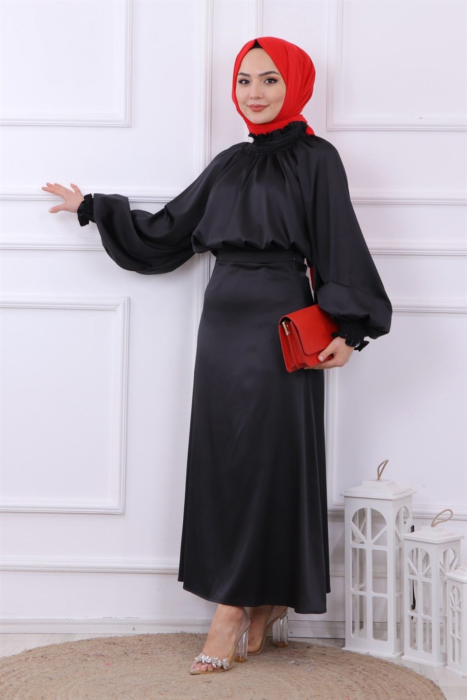 Asimetrik Kesim Saten Tunik Siyah
