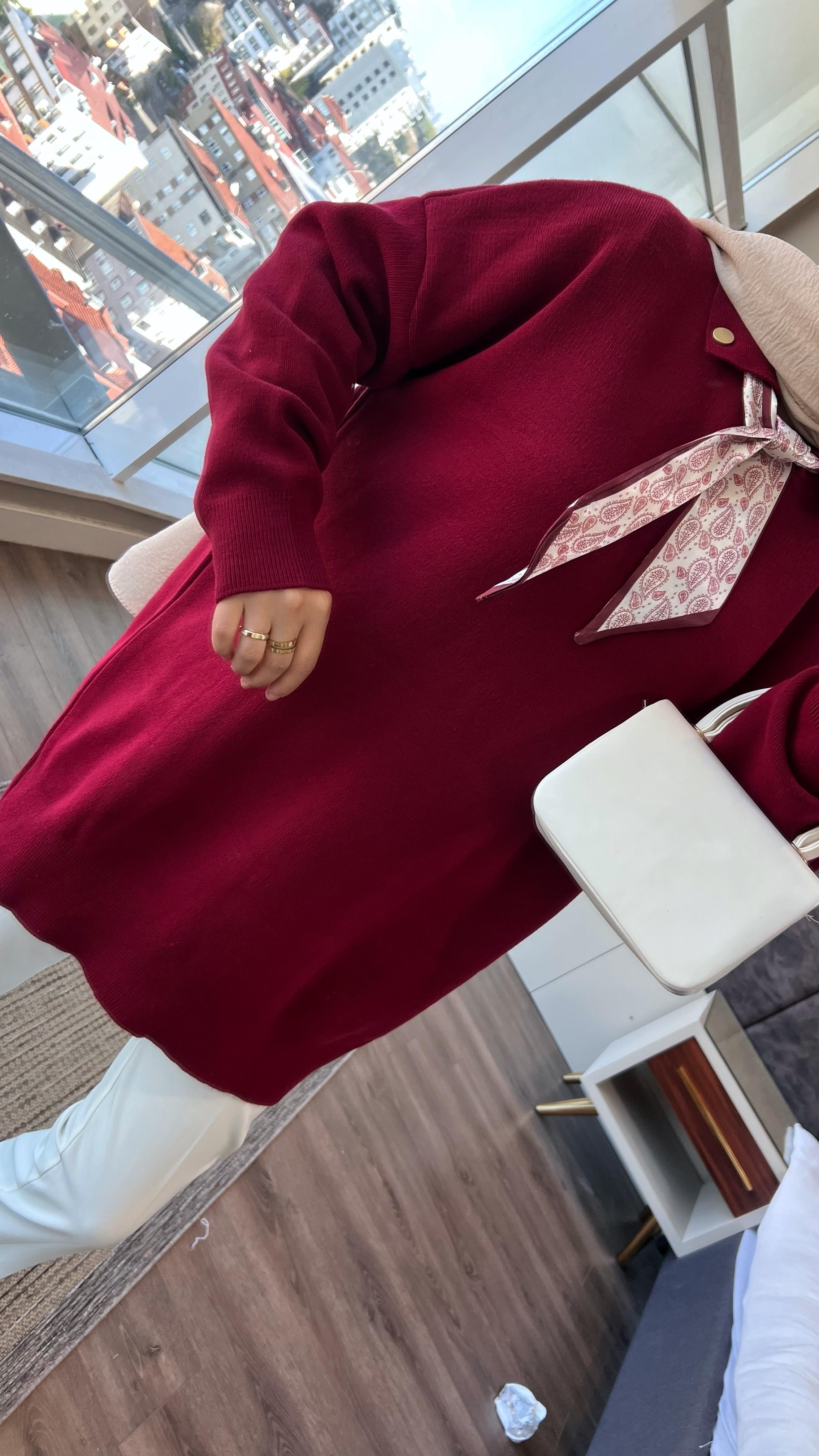 Fular Detaylı Tunik Bordo