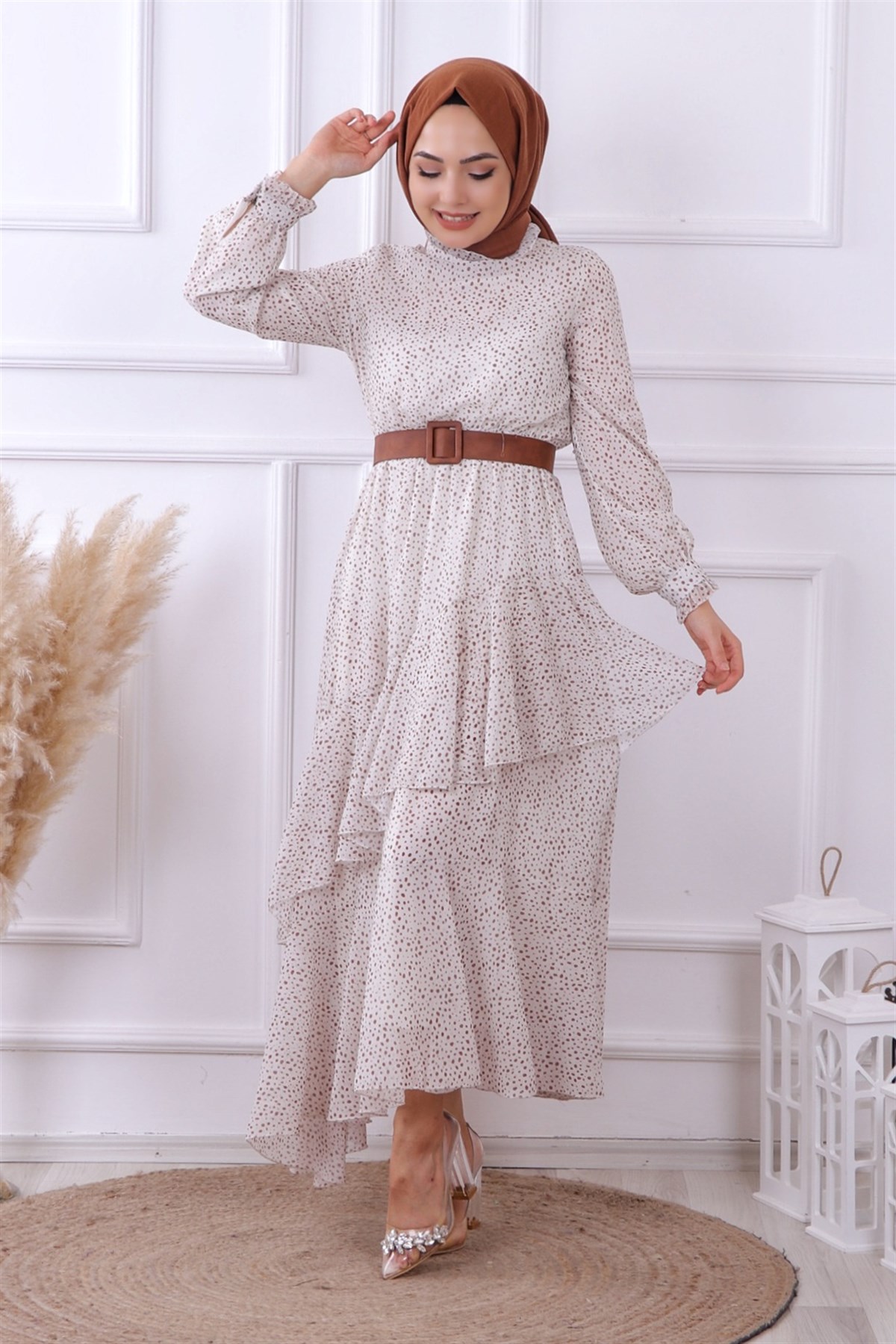 Bej Puantiyeli Geometrik Model Elbise