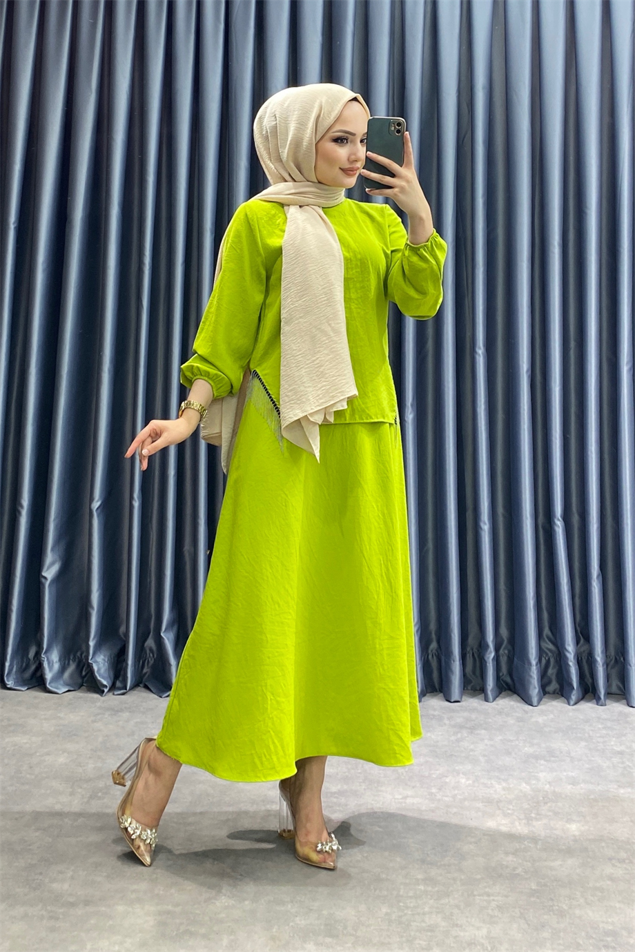 Bluzu Zincir Detaylı Takım Yeşil