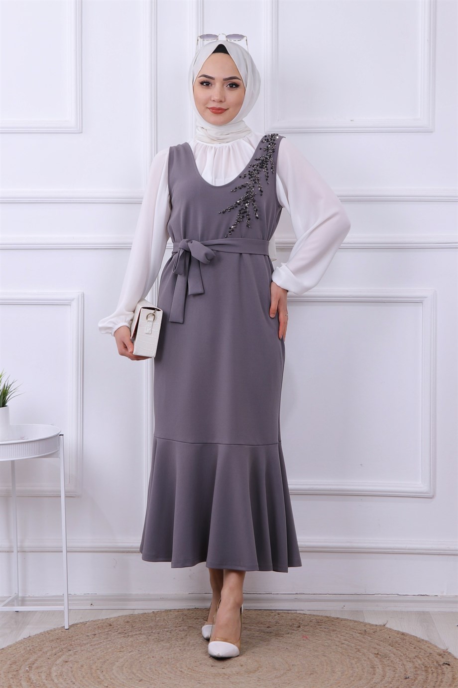 Boncuk İşlemeli Jile Gri