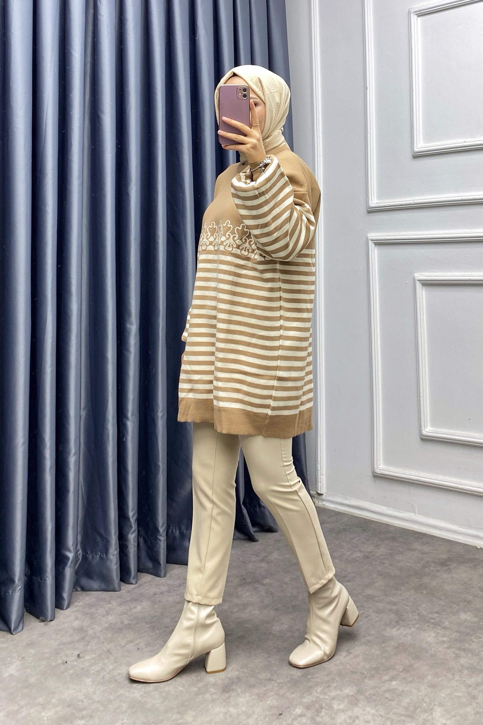 Çizgili Nakışlı Balon Kol Tunik Camel