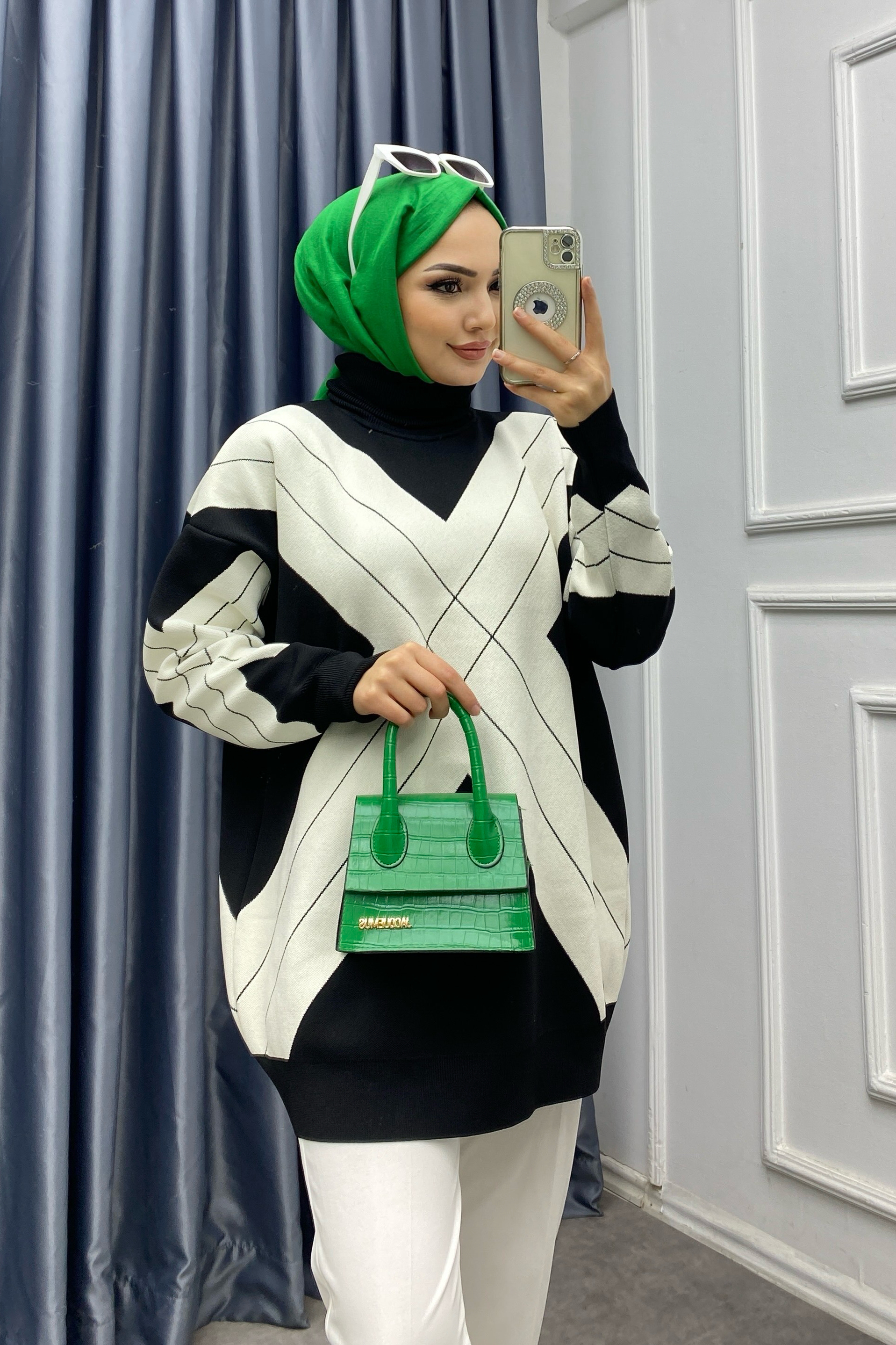 Degaje Yaka Tunik Siyah