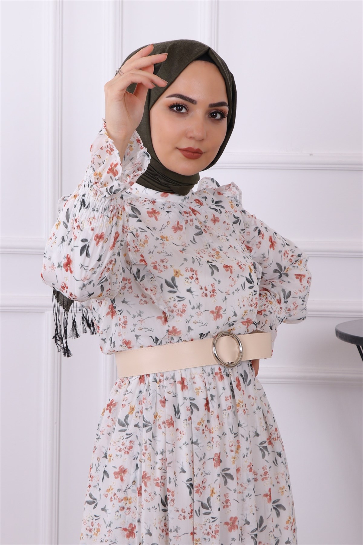 Desenli Şifon Elbise Beyaz