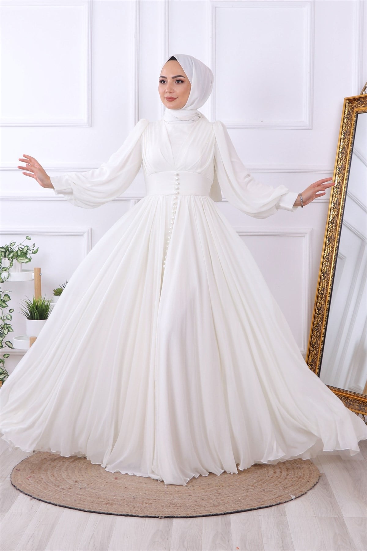 Düğme Detaylı Abiye Ekru