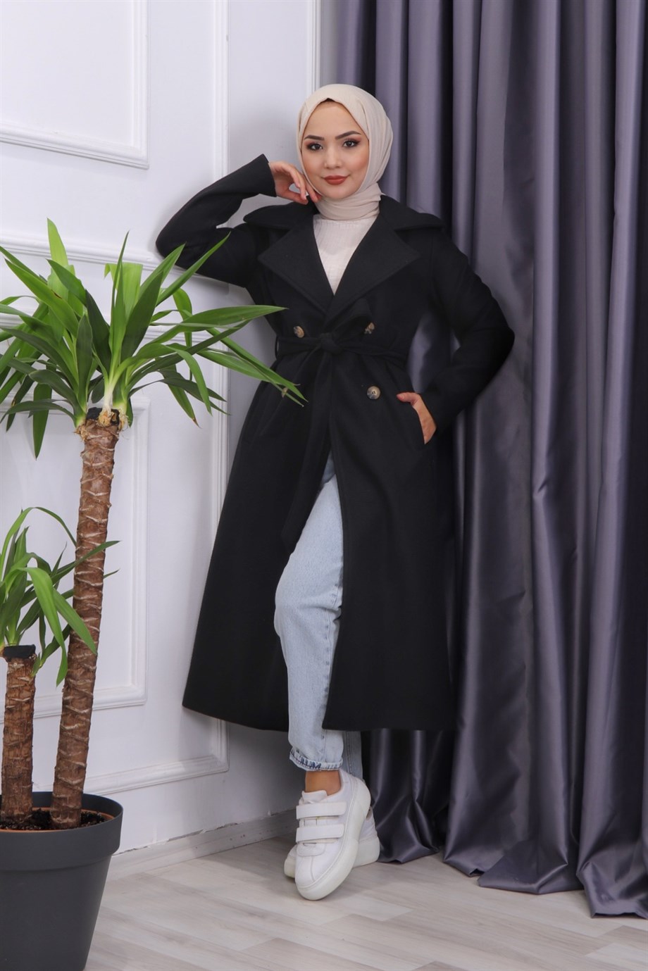 Düğmeli Kaban Siyah