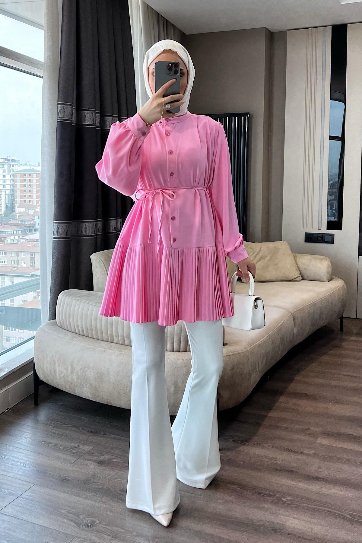 Eteği Pileli Hakim Yaka Linda Tunik