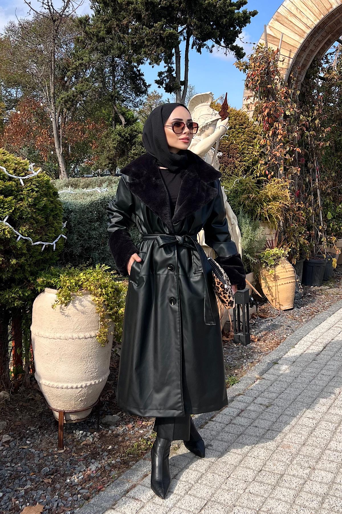 Yakası Kürklü Deri Trenç Siyah