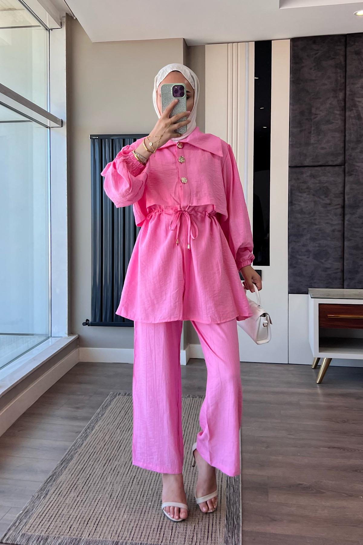 Belden Bağlamalı Gold Düğmeli Takım Pembe