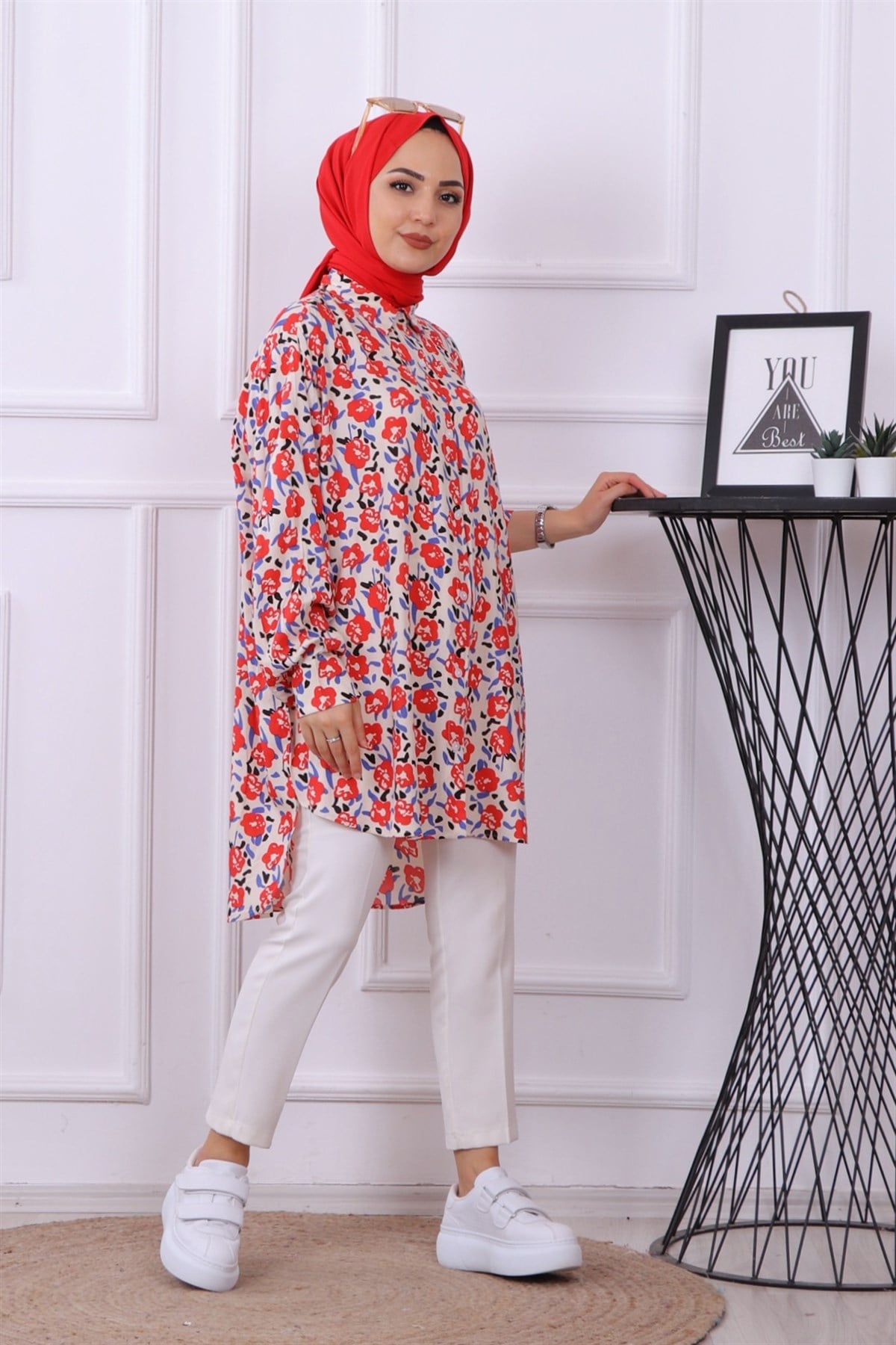 Gül Desenli Tunik Kırmızı