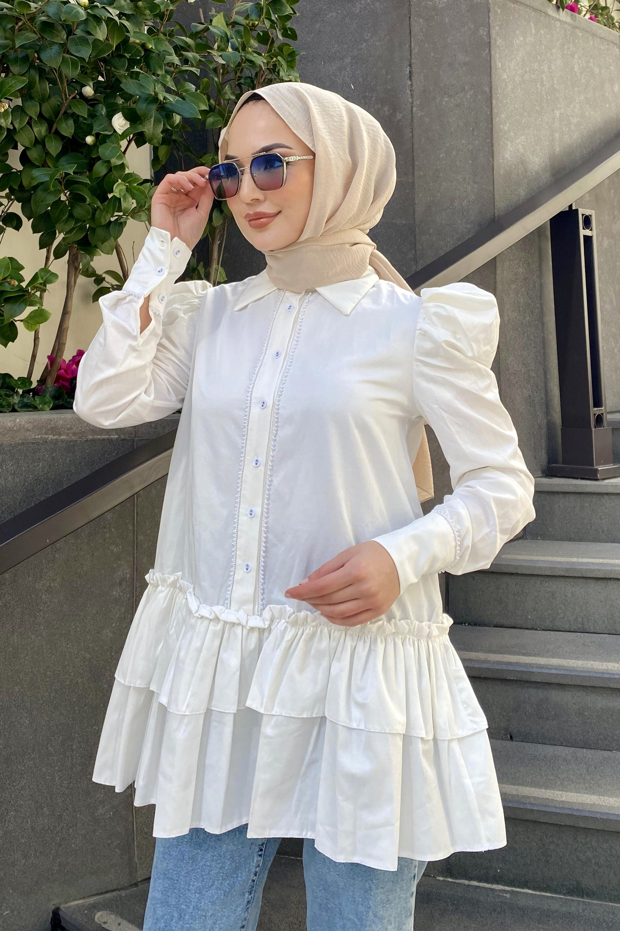 İnci Detaylı Gömlek Ekru