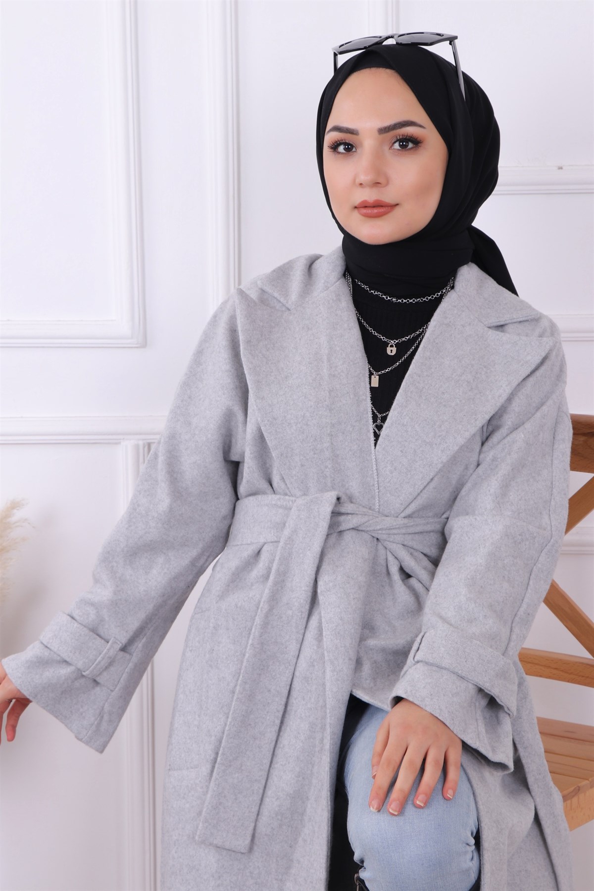 Kol Manşet Detaylı Kaban Gri