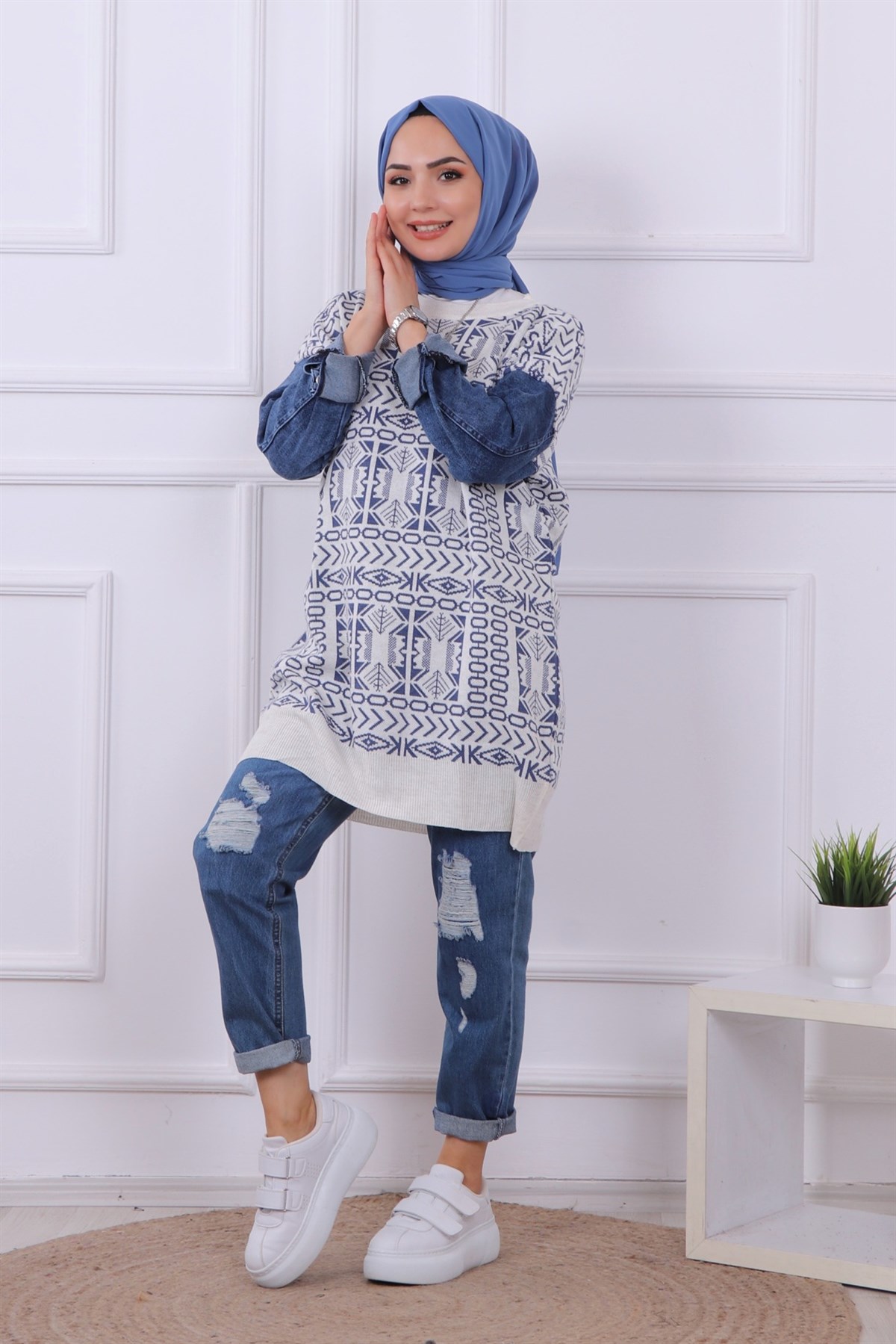 Kolları Kot Detaylı Triko Tunik