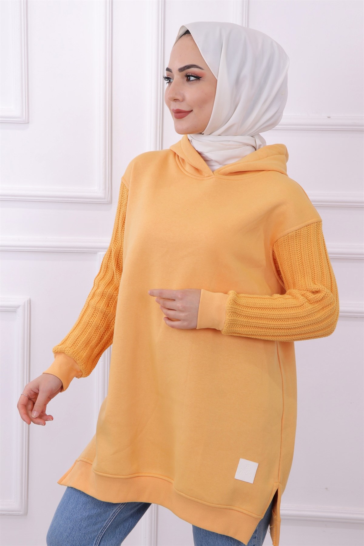 Kolu Triko Detaylı Üç İplik Kumaş Tunik Sarı