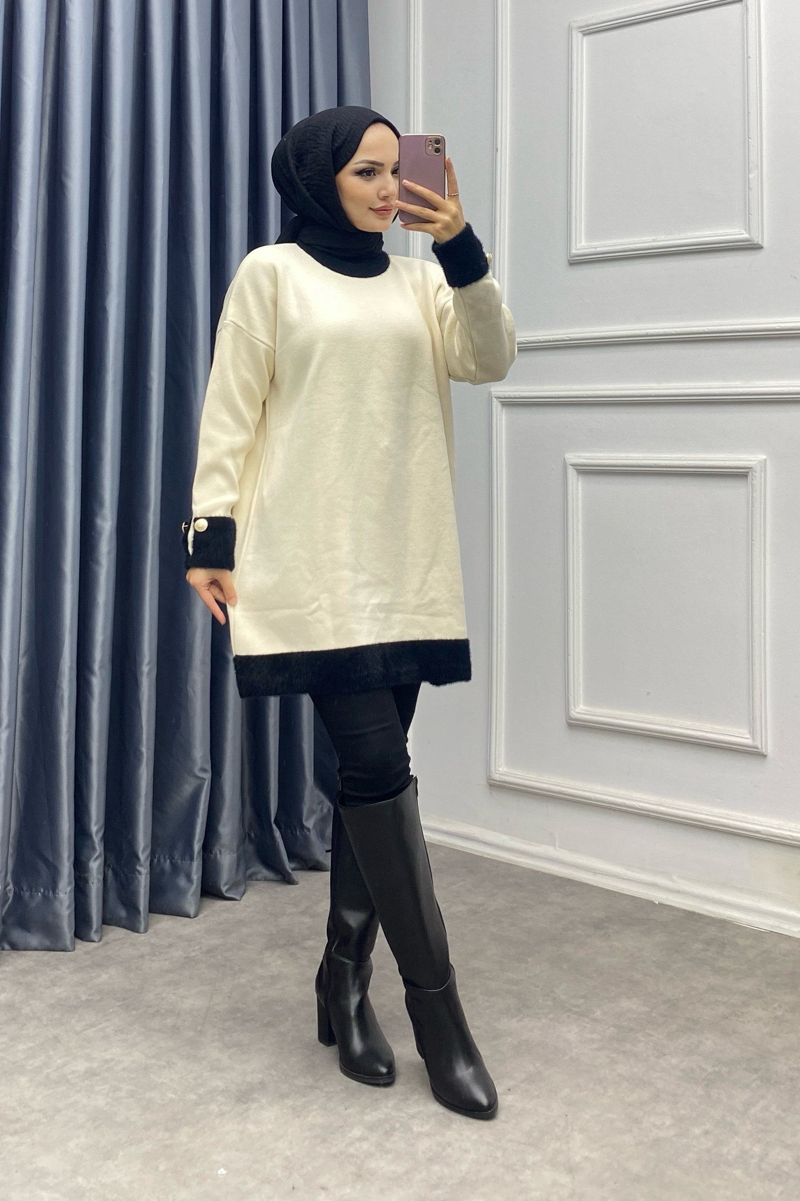 Kolu Ve Yakası Peluş Tunik 