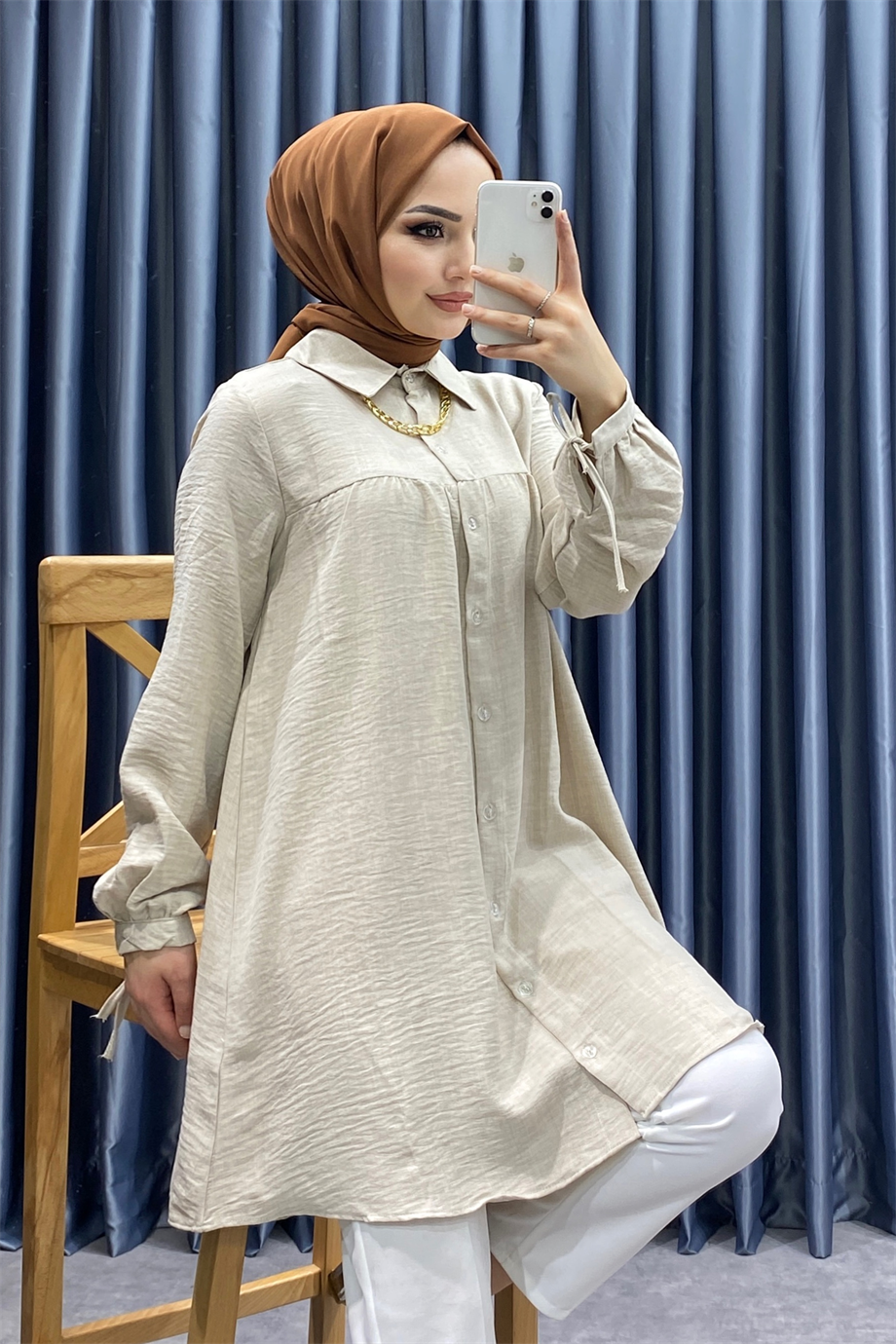 Kolyeli Tunik Bej
