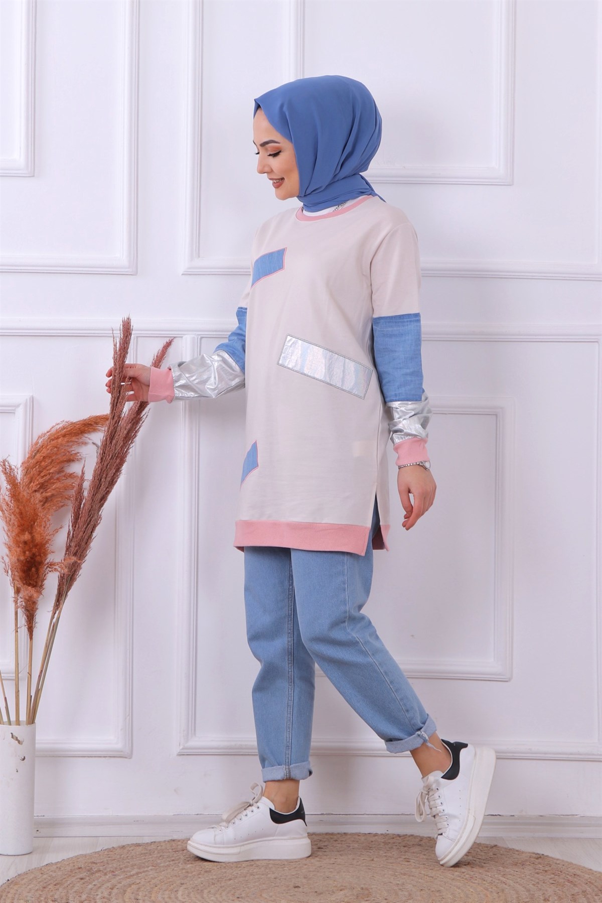 Kot Detaylı Sweat Krem