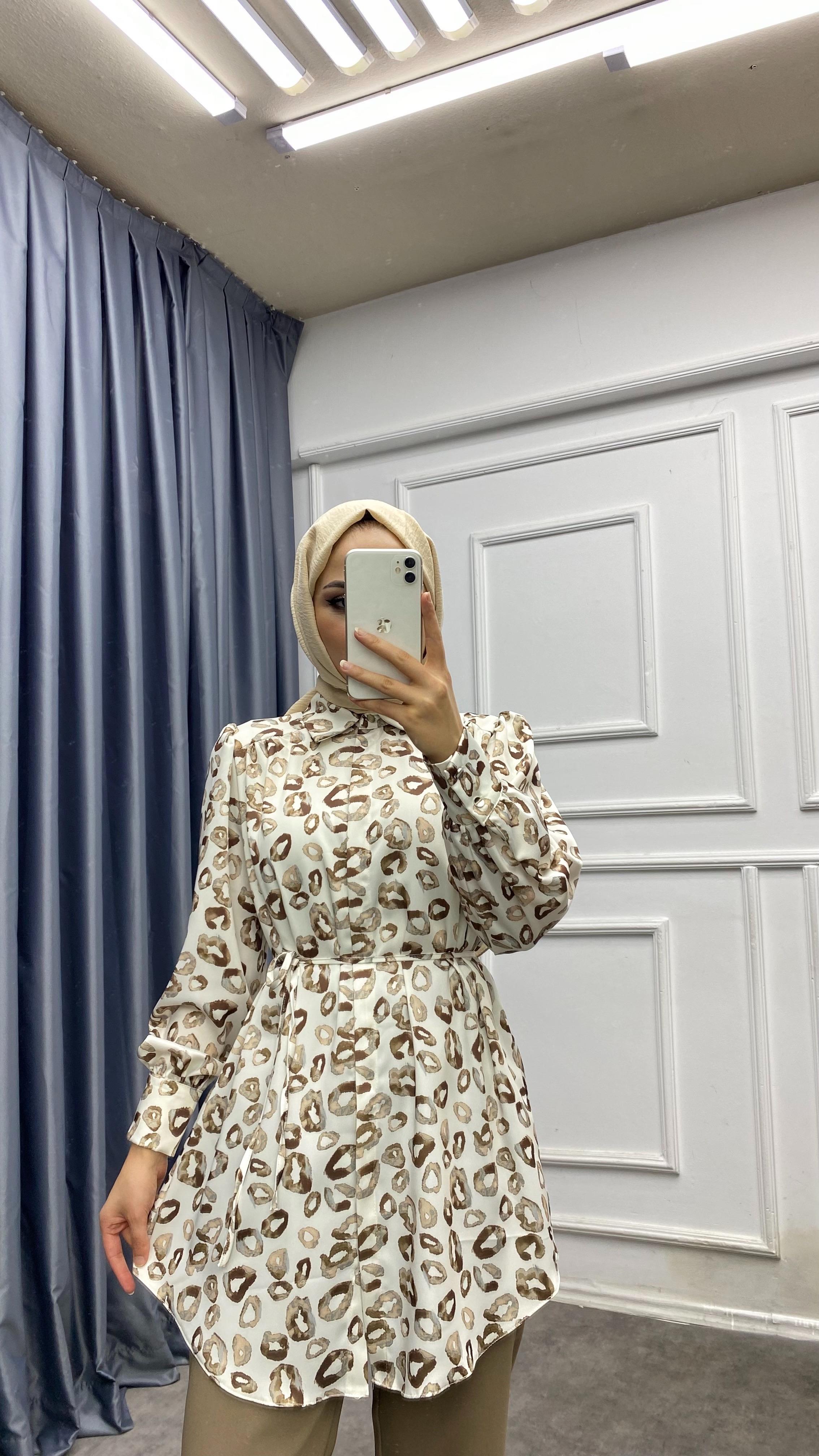 Leopar Desen Saten Takım Vizon