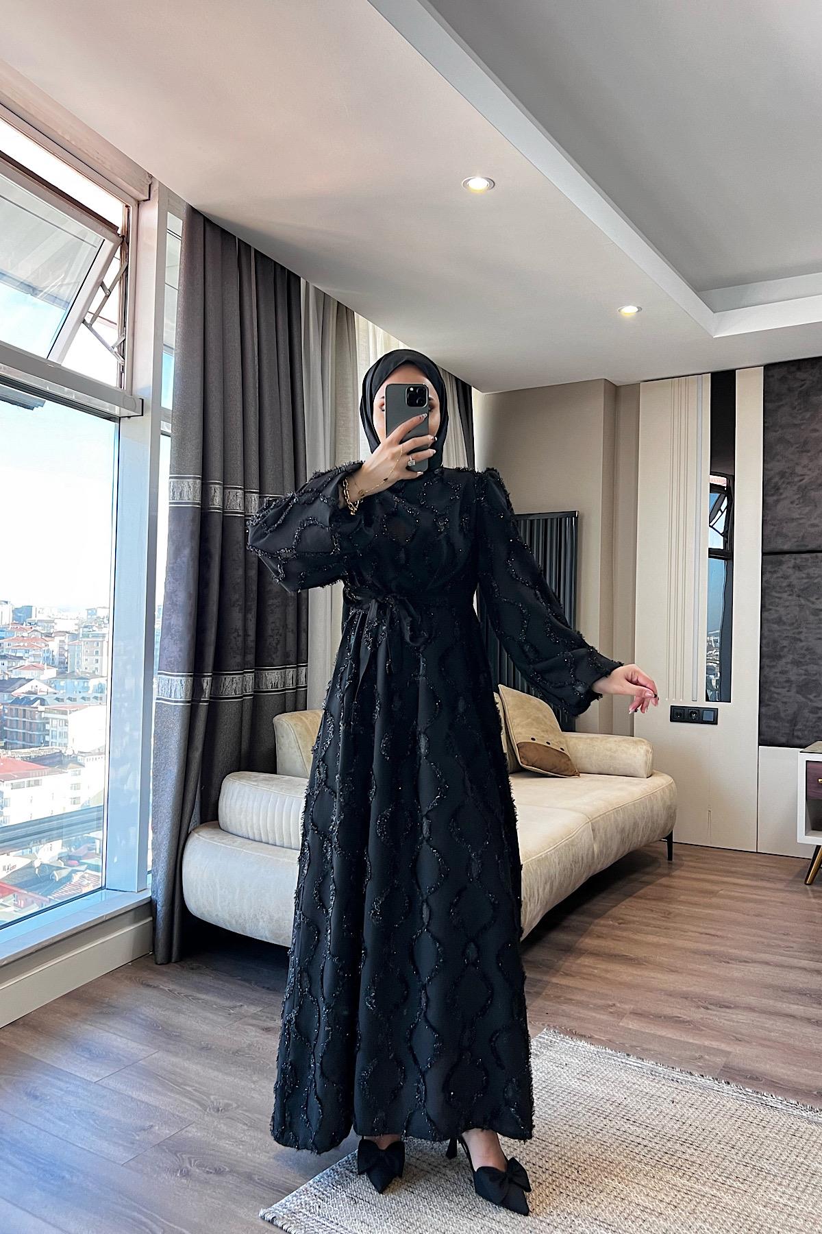 Nida Sim Detay Elbise Siyah