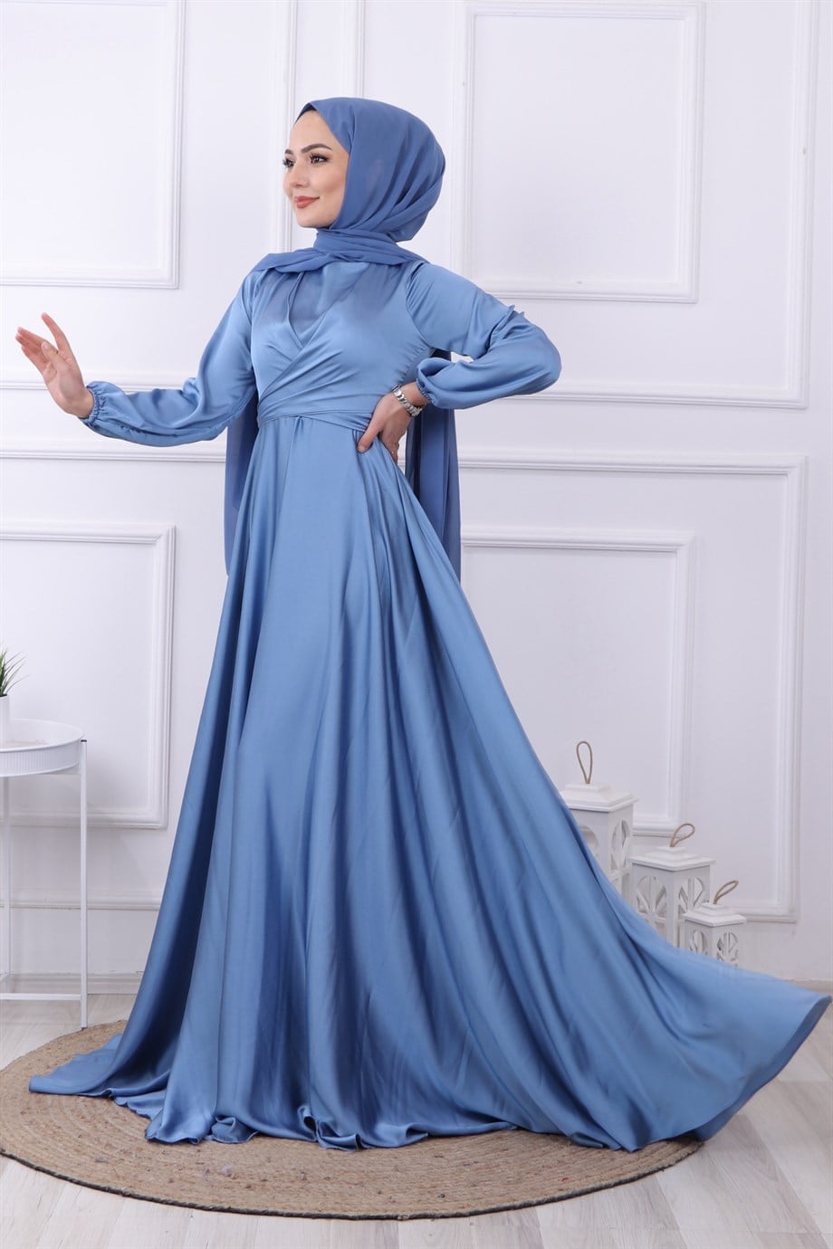 Önü Bağlama Detaylı Abiye