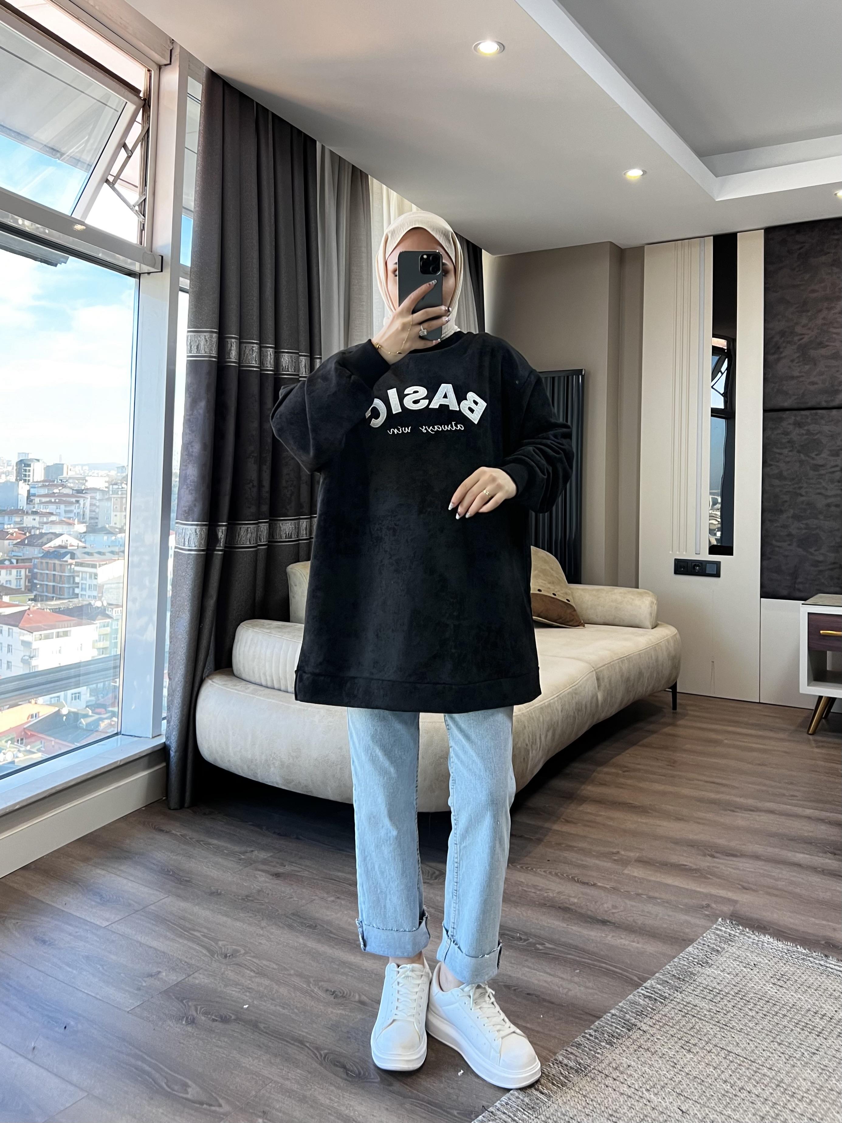 Önü Basıc Yazılı Sweat Siyah 