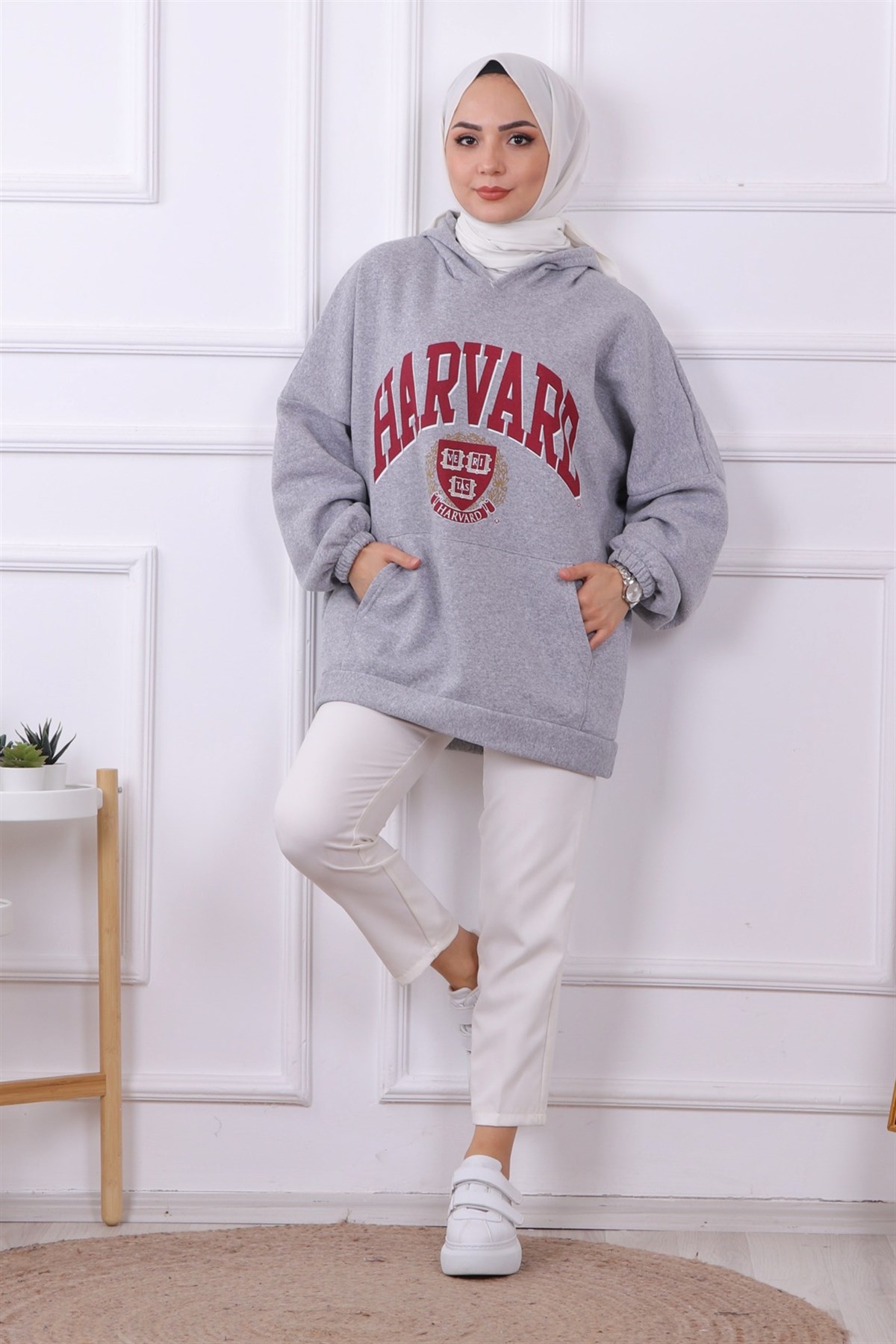 Önü Harvard Yazılı Üç İplik Tunik Gri