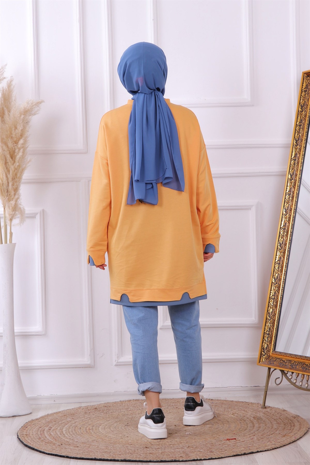 Önü Yazılı Sweat 