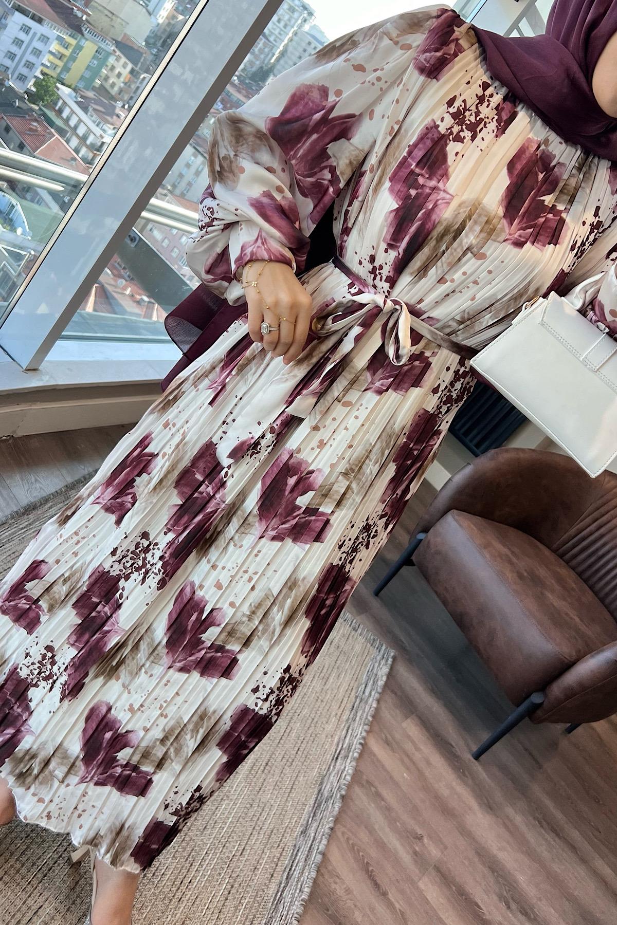 Pileli Desenli Saten Elbise Vişne Çürüğü -Beyaz