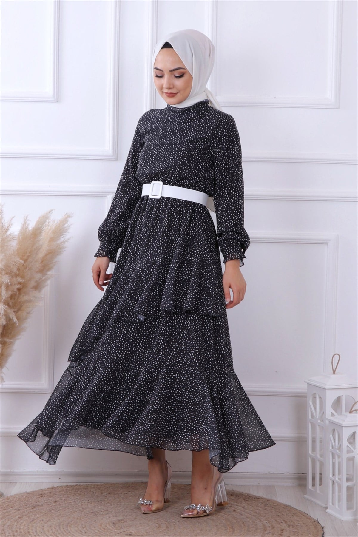 Siyah Puantiyeli Geometrik Model Elbise