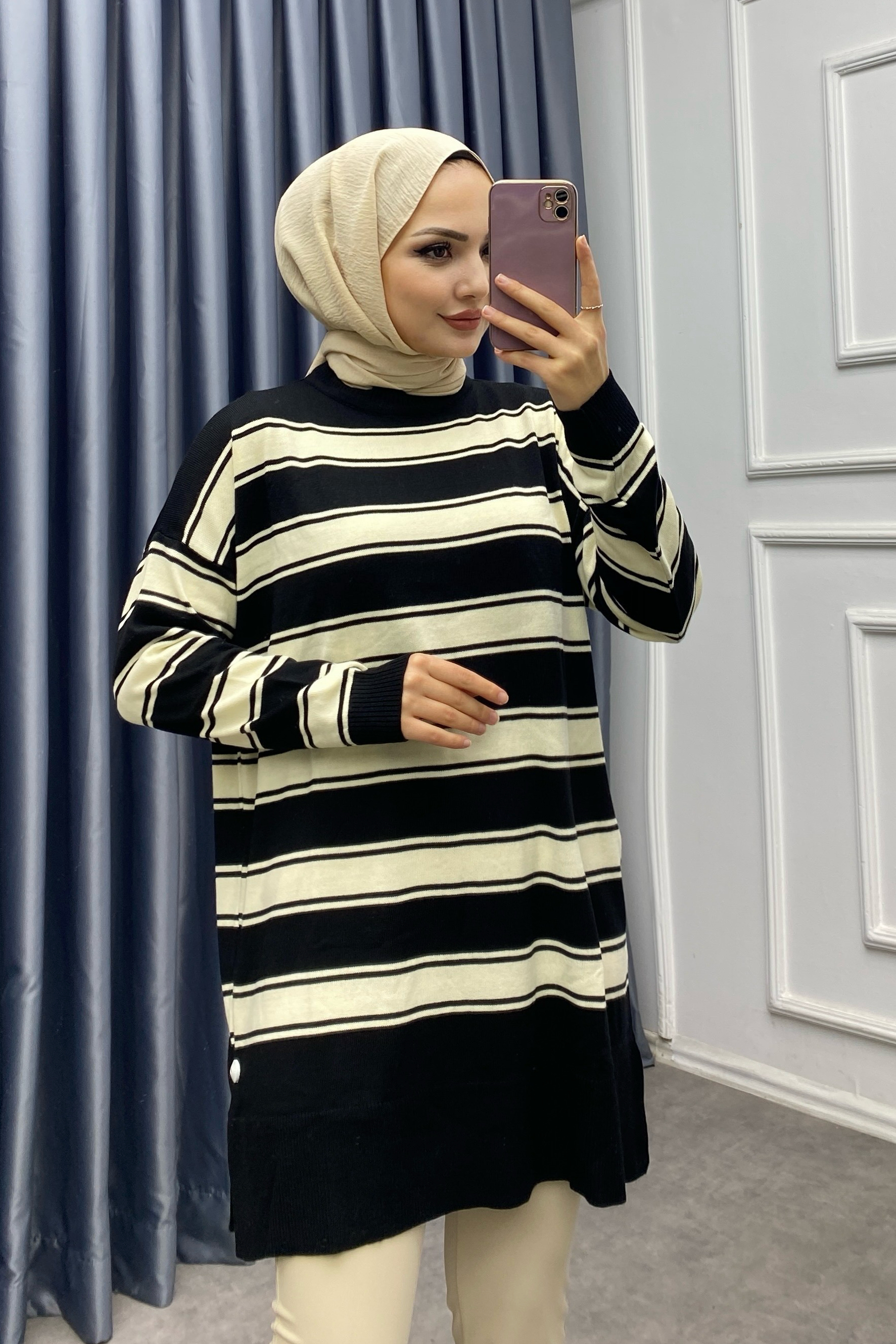 Siyah Şeritli Tunik