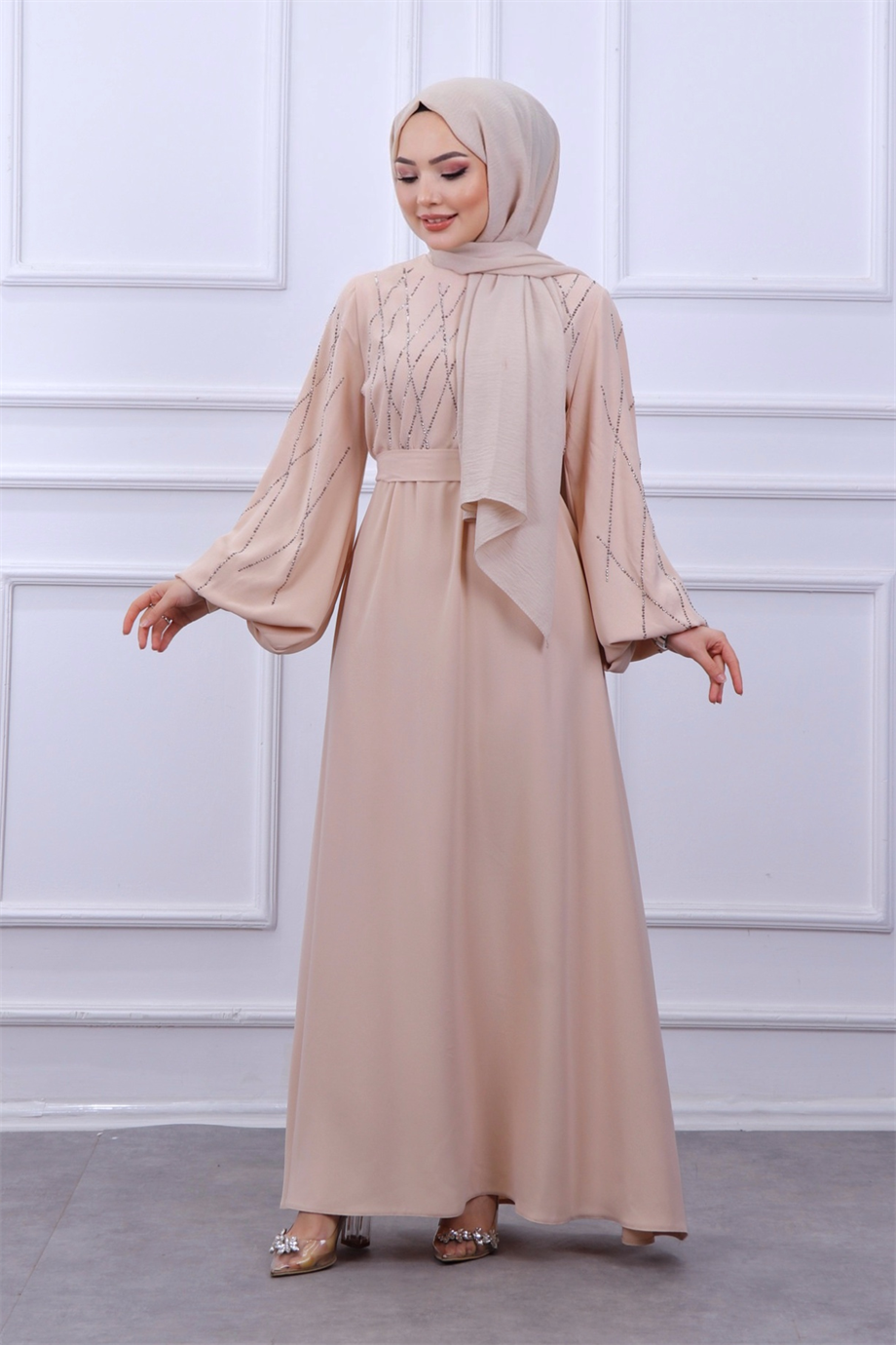 Taşlı Balon Kol Elbise Krem