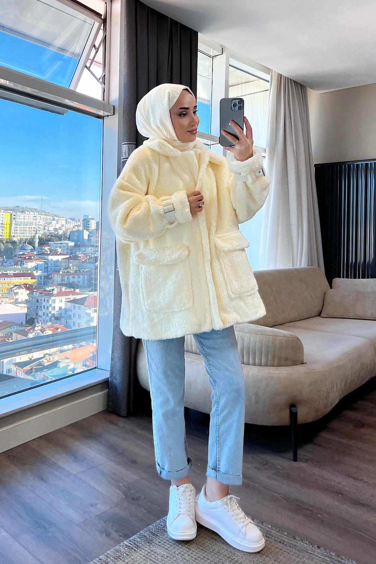 Toylor Fermuarlı Mont Krem 