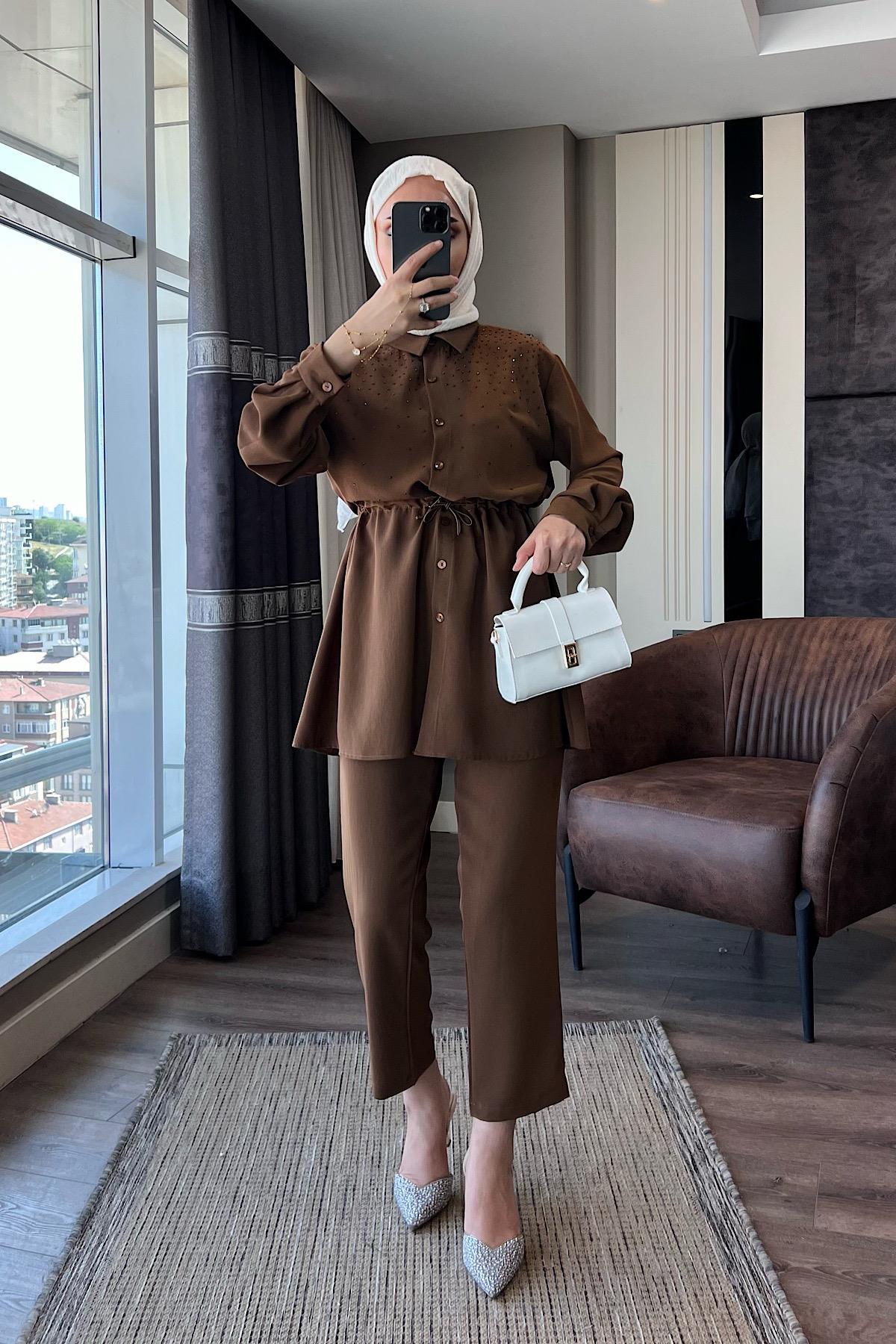 Üzeri Taşlı Beli Tünelli Linda Takım Kahverengi