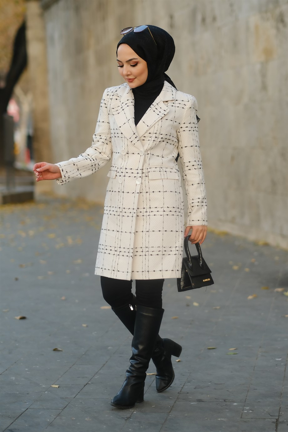 Uzun Şanel Ceket