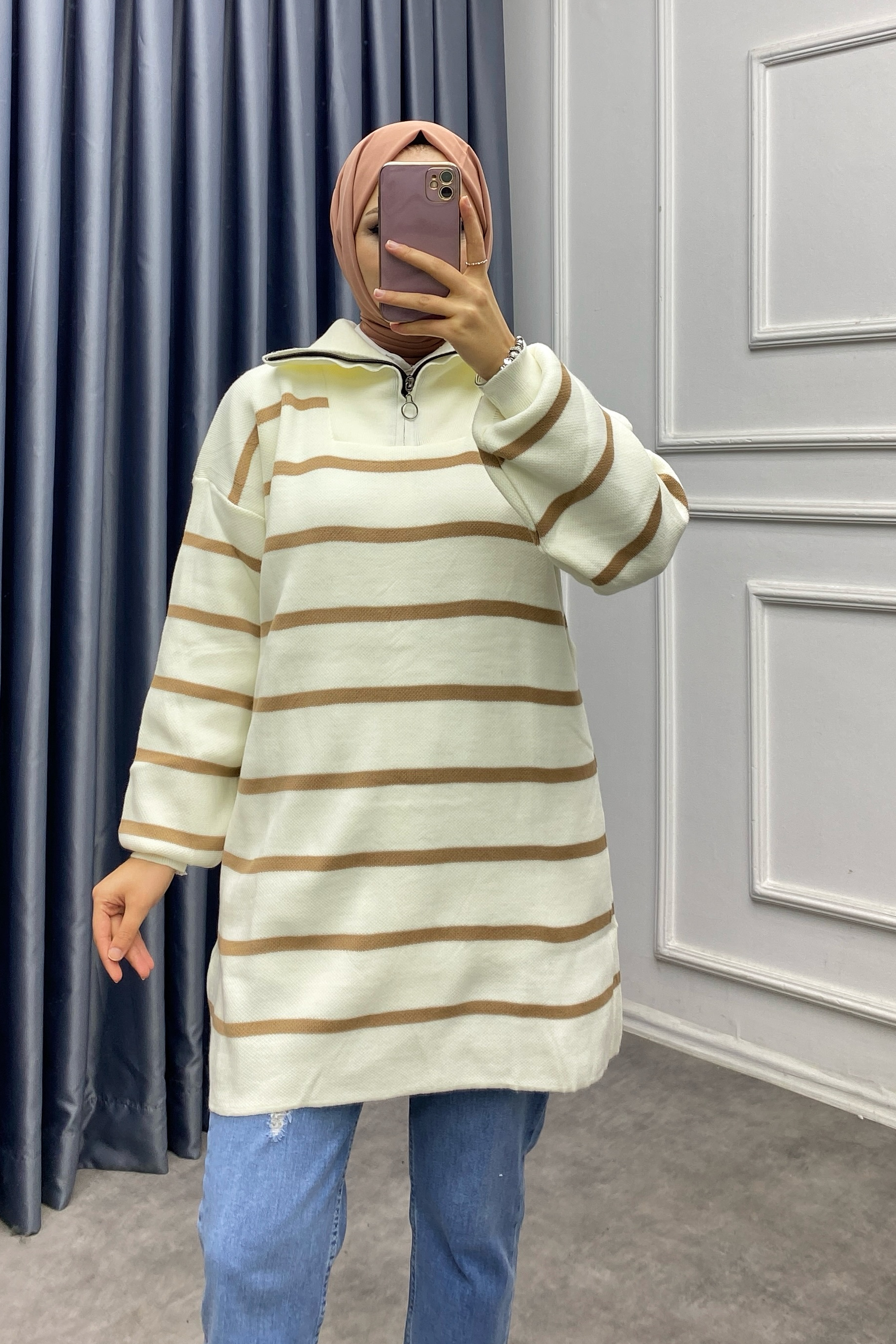 Yakası Fermuarlı Camel Çizgili Tunik